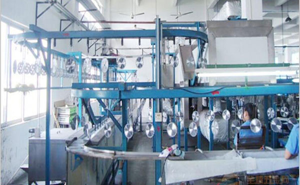 北京懸掛鏈超聲波清洗機(jī)產(chǎn)品性能特點(diǎn) 北京懸掛鏈超聲波清洗機(jī)產(chǎn)品性能特點(diǎn)